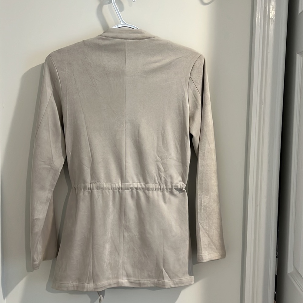 Front tie Light blazer/jacket - Picture 3 of 4